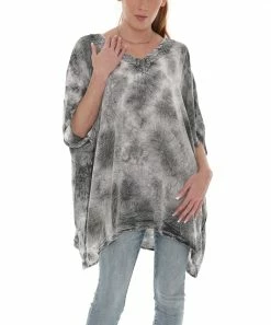 Wholesale βοΈ Shoreline Gray & White Tie-Dye Tunic - π© Women & Plus β€οΈ