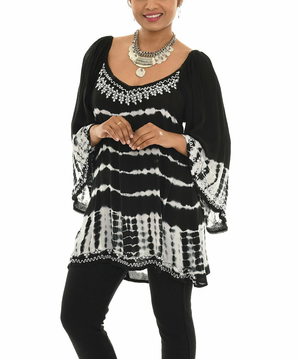 Outlet β Shoreline Black & White Tie-Dye Bell-Sleeve Sweetheart-Neck Tunic - π© Women & Plus π―
