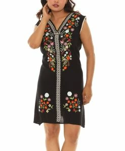 Flash Sale 🧨 Shoreline Black & Red Floral Embroidered Cap-Sleeve V-Neck 👗 Dress - 👩 Women & Plus 🎉