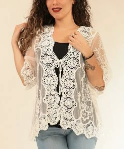 Flash Sale 🧨 Shoreline White Crochet Tie-Front Cardigan - Plus ⌛